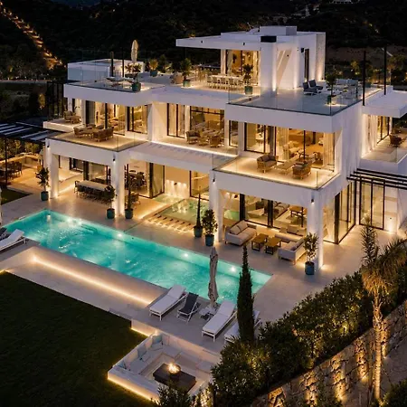 Aria Contemporary Luxury In Paradise Εστεπόνα