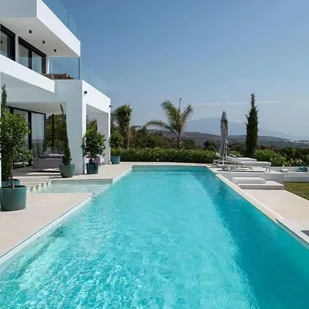 Aria Contemporary Luxury In Paradise * Εστεπόνα