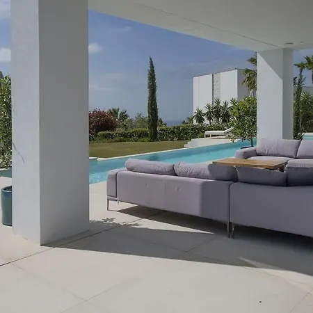 Aria Contemporary Luxury In Paradise Βίλα Εστεπόνα