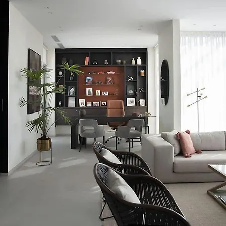 Aria Contemporary Luxury In Paradise Εστεπόνα