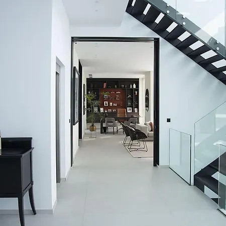 Aria Contemporary Luxury In Paradise Εστεπόνα
