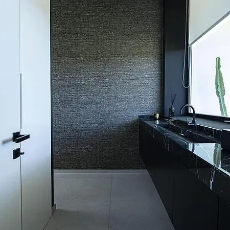 Aria Contemporary Luxury In Paradise