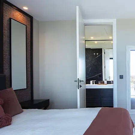 Aria Contemporary Luxury In Paradise *
